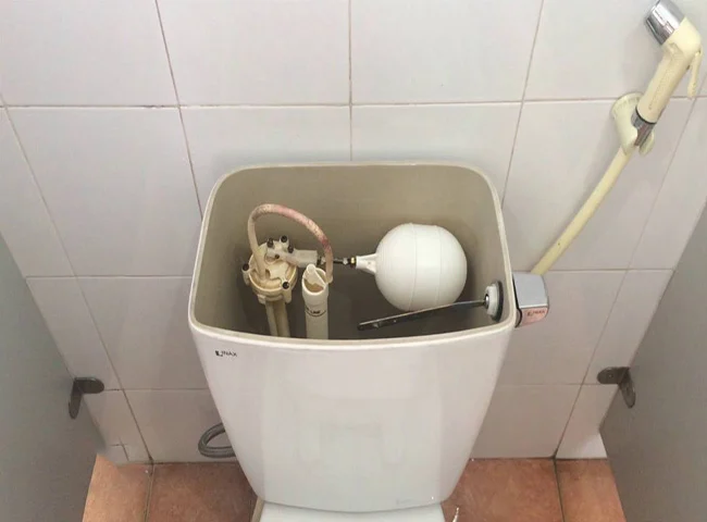 Tại Sao Bồn Cầu Không Xả Được Nước? Nguyên Nhân Và Cách Khắc Phục Hiệu Quả